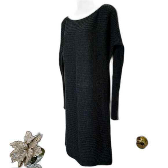 ATHLETA GRAY RIB KNIT EXTRA FINE MERINO WOOL BODYCON MIDI DRESS SIZE SMALL - Picture 5 of 9